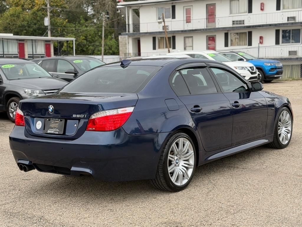 BMW 5-Series 550i 2008