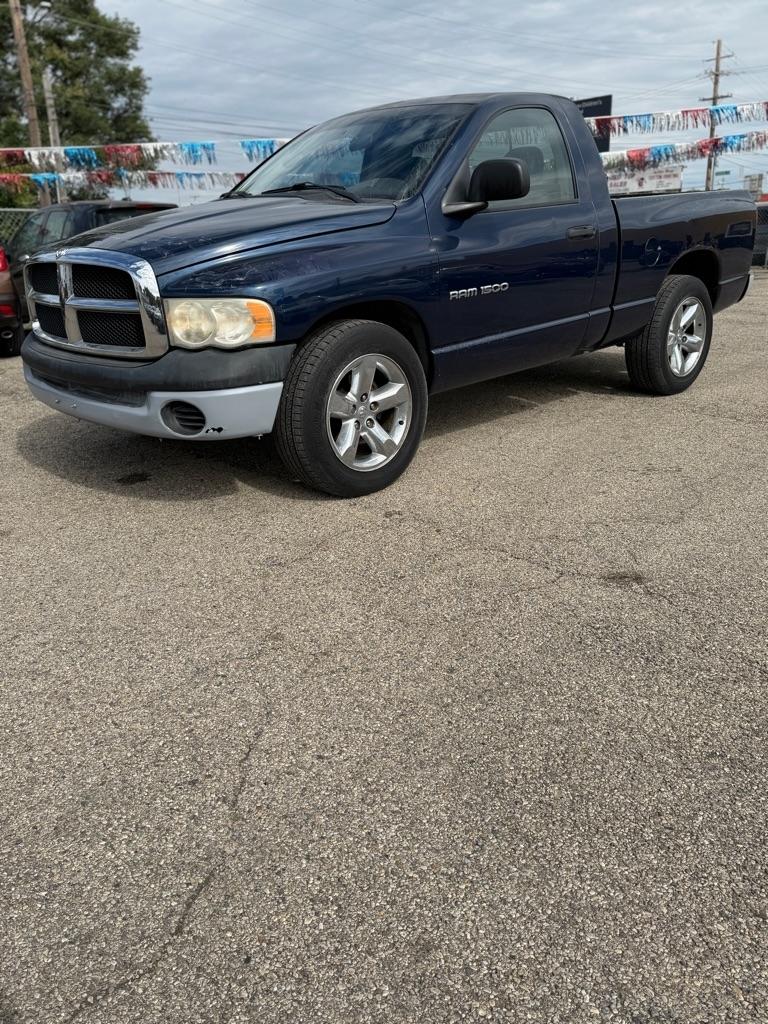 Dodge Ram 1500 ST 2WD 2004