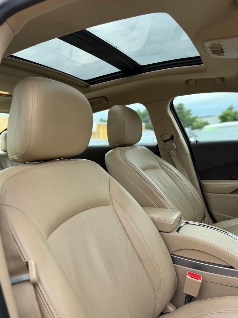 Buick LaCrosse Premium Package 2, w/Leather 2013