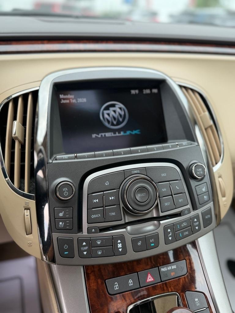 Buick LaCrosse Premium Package 2, w/Leather 2013