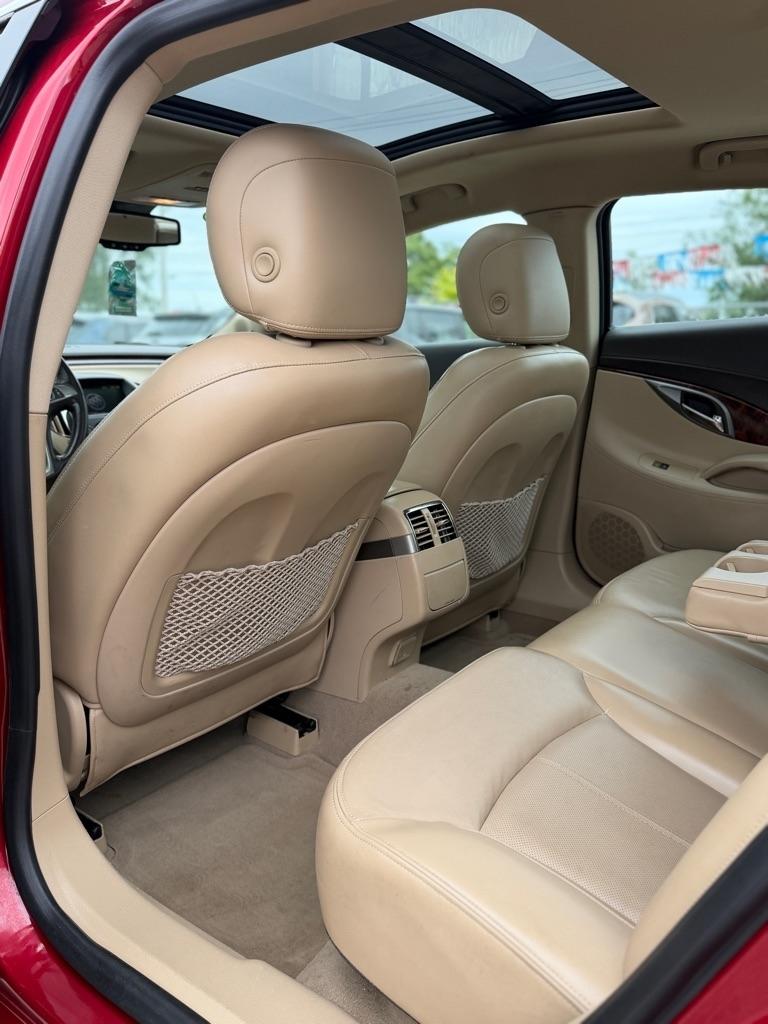 Buick LaCrosse Premium Package 2, w/Leather 2013