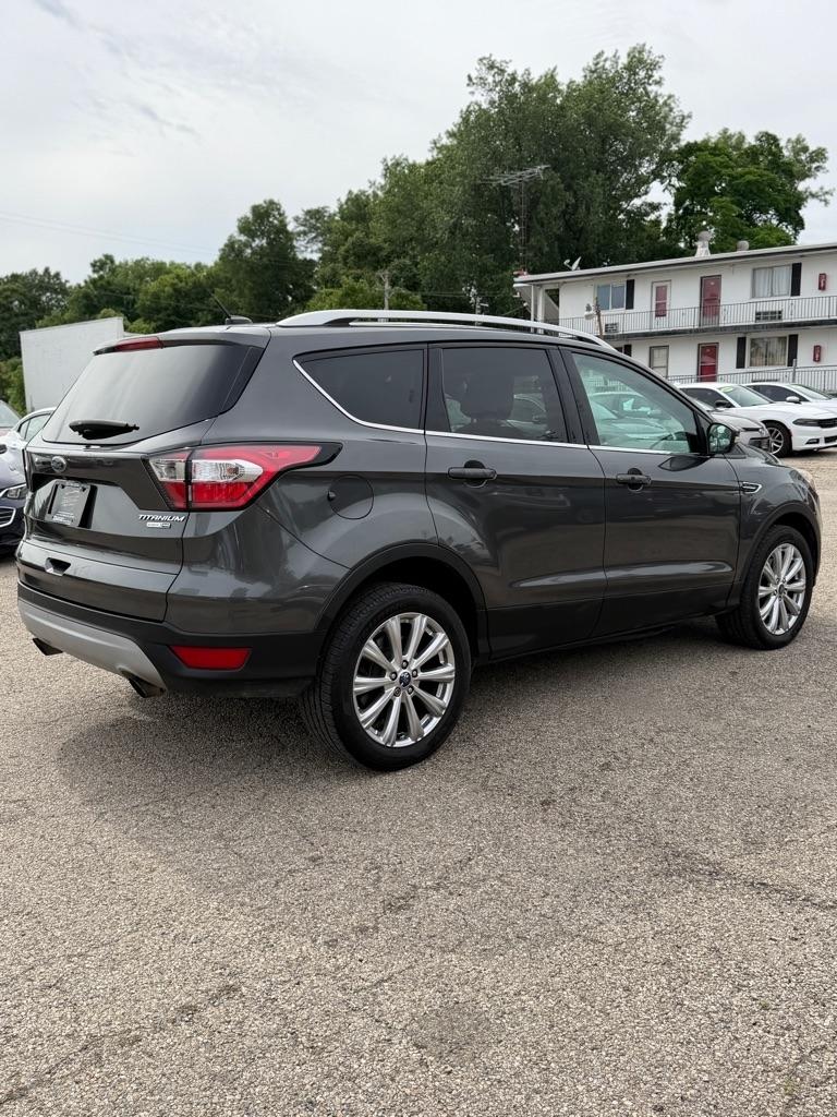 Ford Escape Titanium 4WD 2017