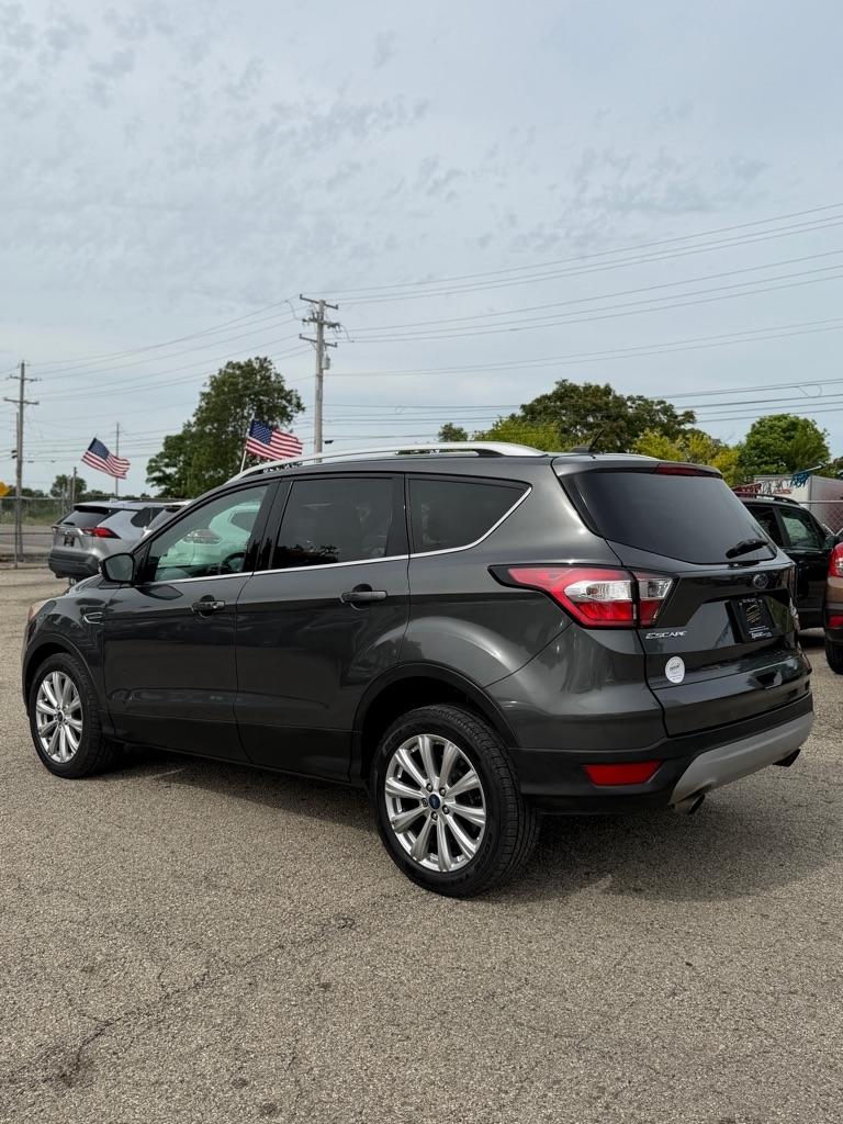 Ford Escape Titanium 4WD 2017