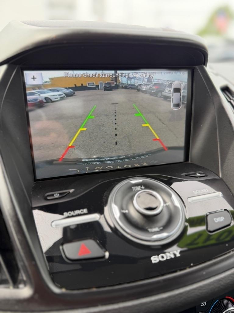 Ford Escape Titanium 4WD 2017