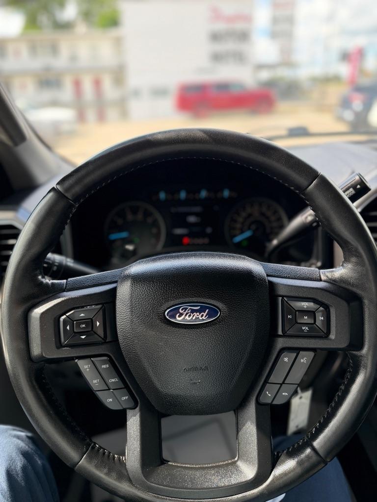 Ford F-150 XL SuperCrew 5.5-ft. Bed 4WD 2018