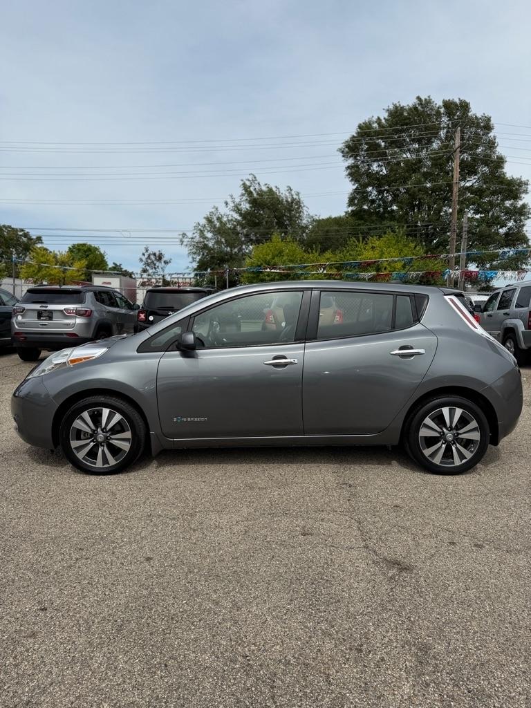 Nissan Leaf S 2015