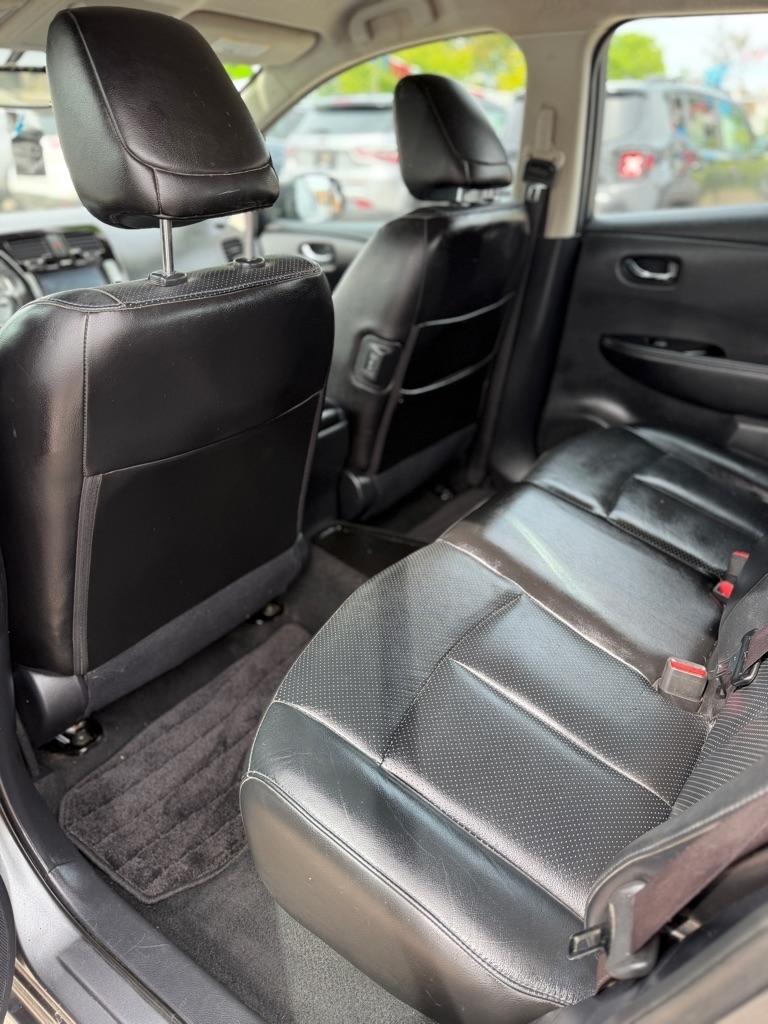 Nissan Leaf S 2015