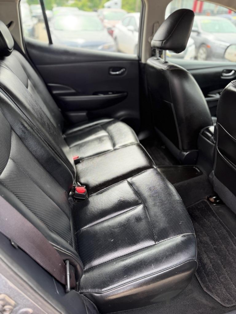 Nissan Leaf S 2015
