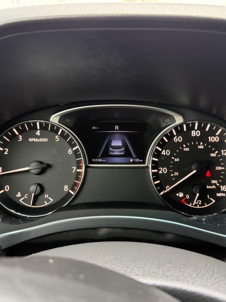 Nissan Pathfinder S 2WD 2016