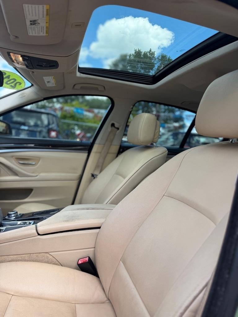 BMW 5-Series 528i 2013