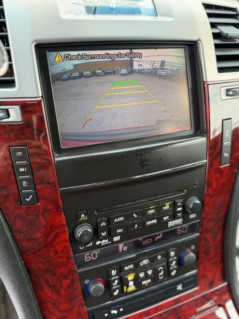 Cadillac Escalade ESV AWD Premium 2013