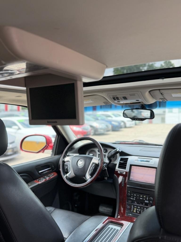 Cadillac Escalade ESV AWD Premium 2013