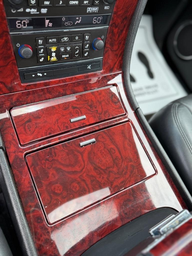 Cadillac Escalade ESV AWD Premium 2013