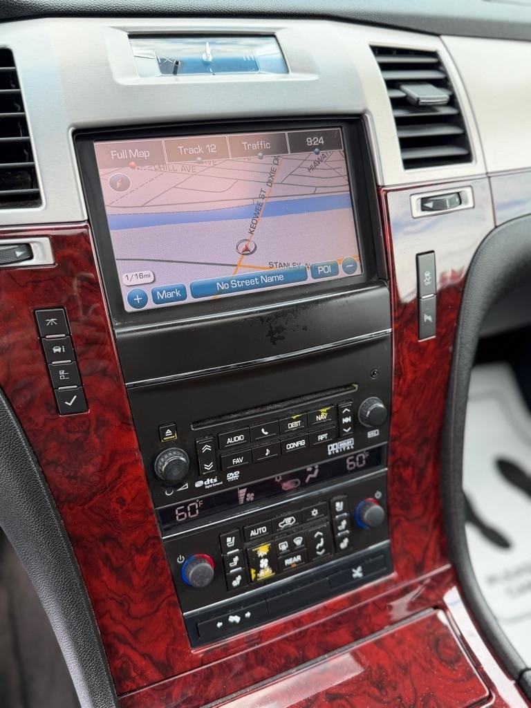Cadillac Escalade ESV AWD Premium 2013