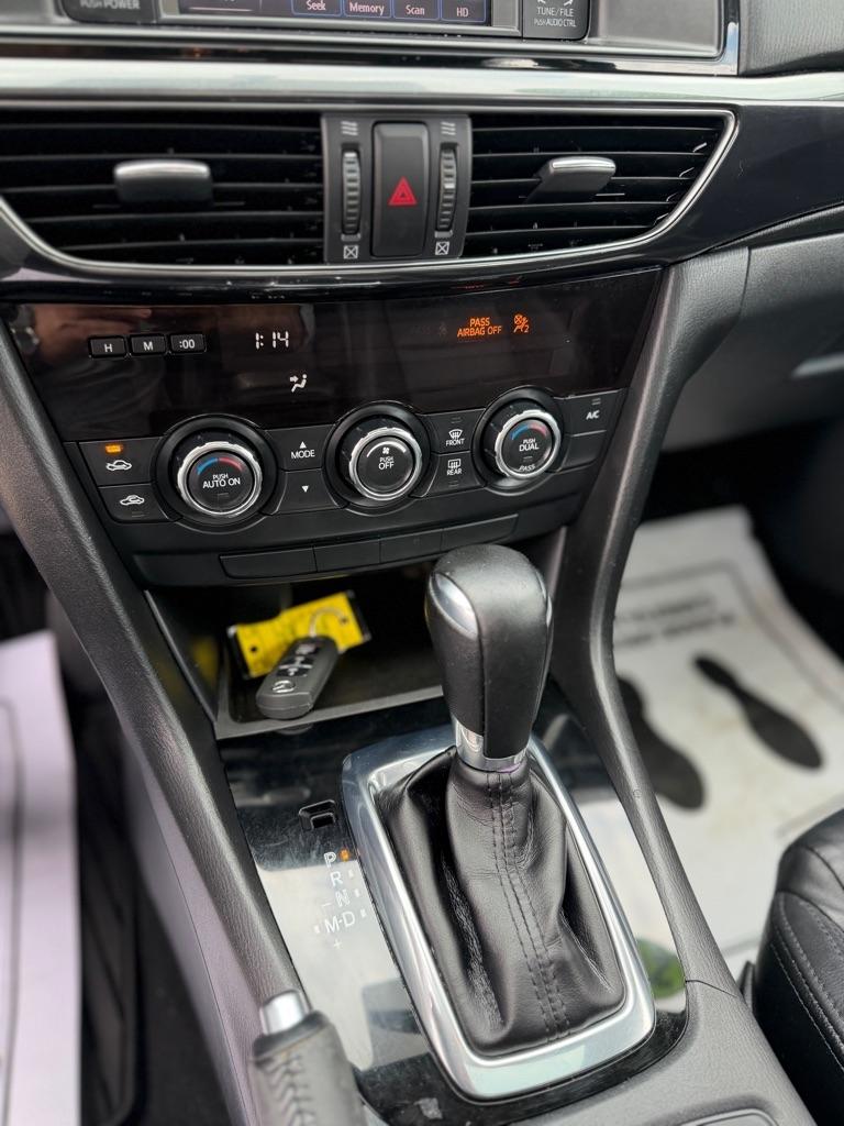 Mazda MAZDA6 i Touring 2015