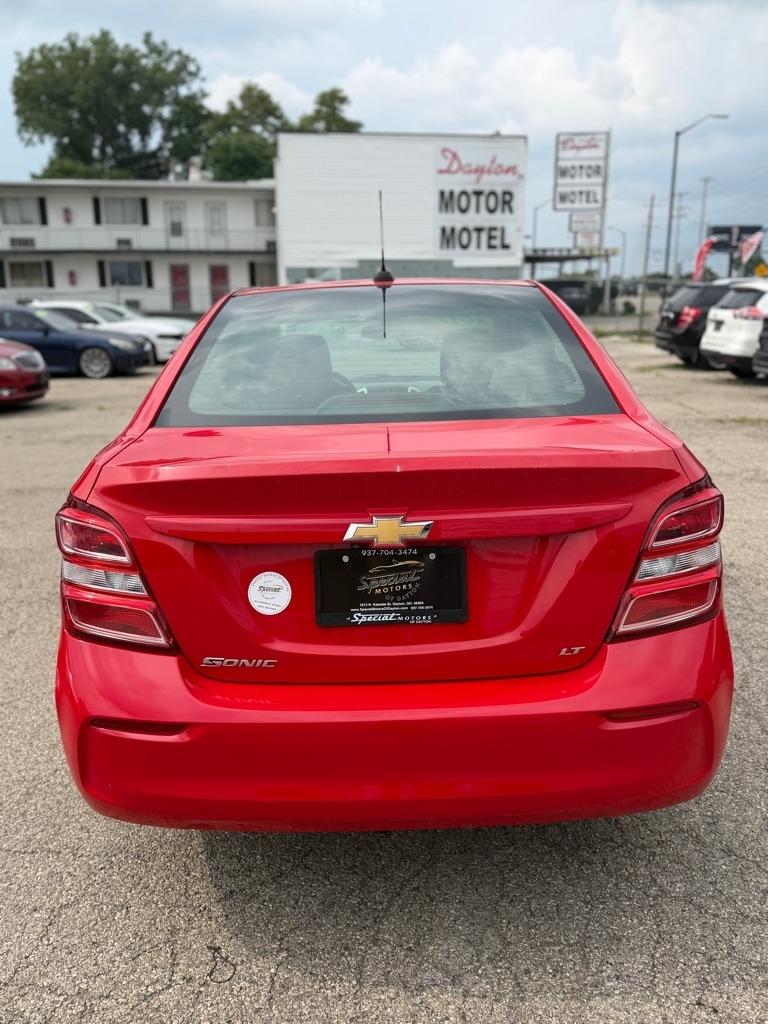 Chevrolet Sonic LT Auto Sedan 2017