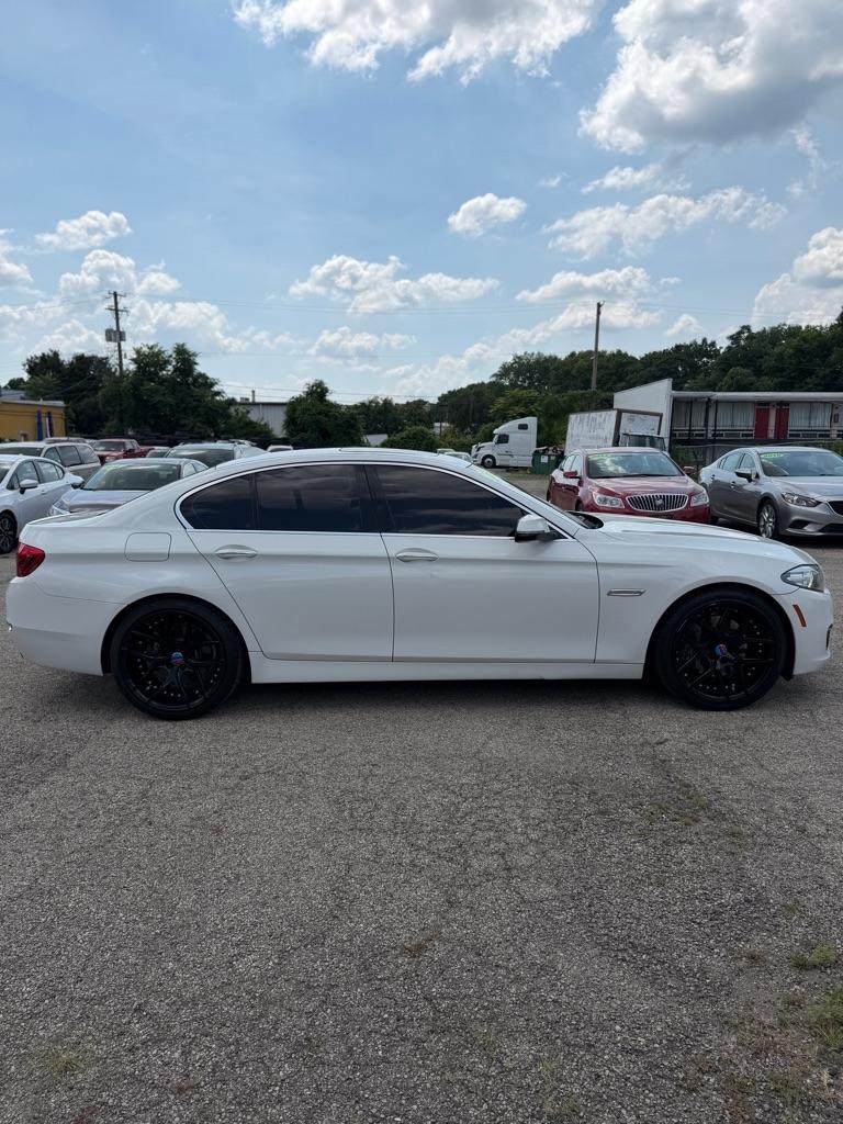 BMW 5-Series 535i xDrive 2016