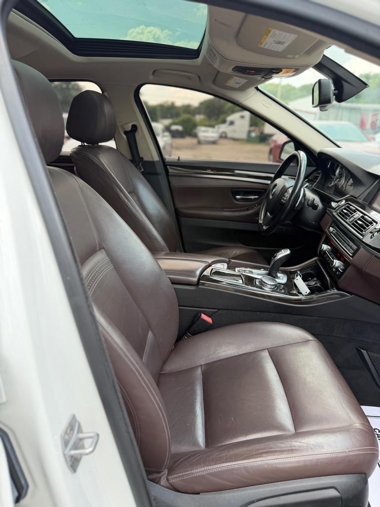 BMW 5-Series 535i xDrive 2016