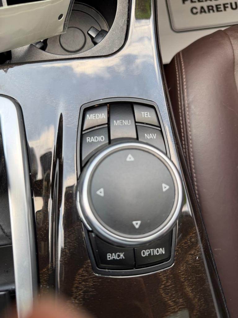 BMW 5-Series 535i xDrive 2016