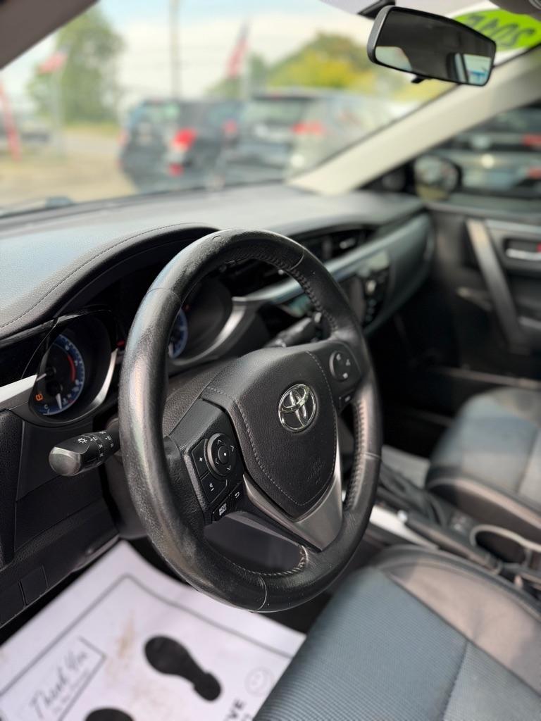 Toyota Corolla LE CVT 2015