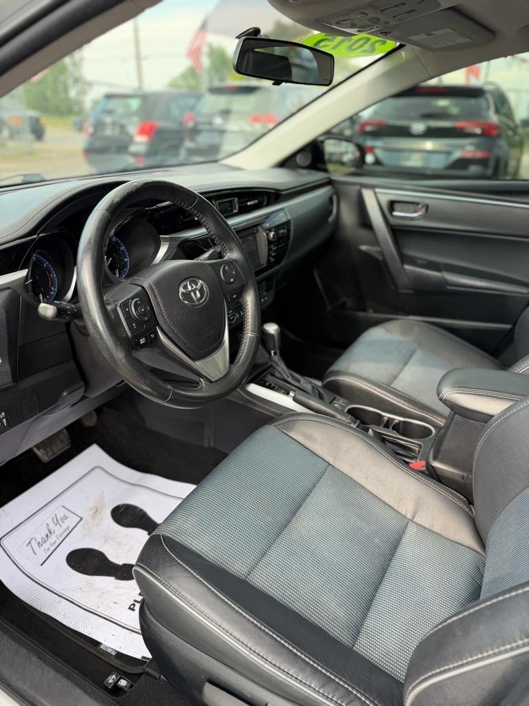 Toyota Corolla LE CVT 2015