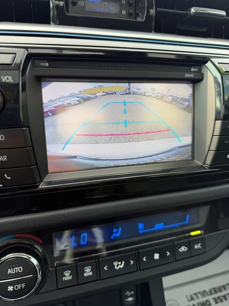 Toyota Corolla LE CVT 2015