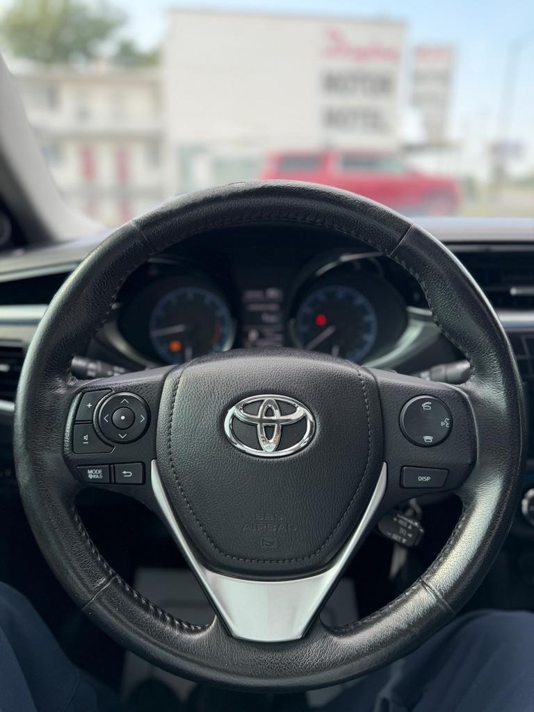 Toyota Corolla LE CVT 2015