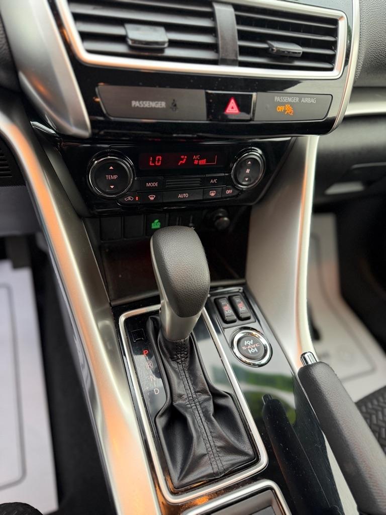 Mitsubishi Eclipse Cross LE AWD 2020