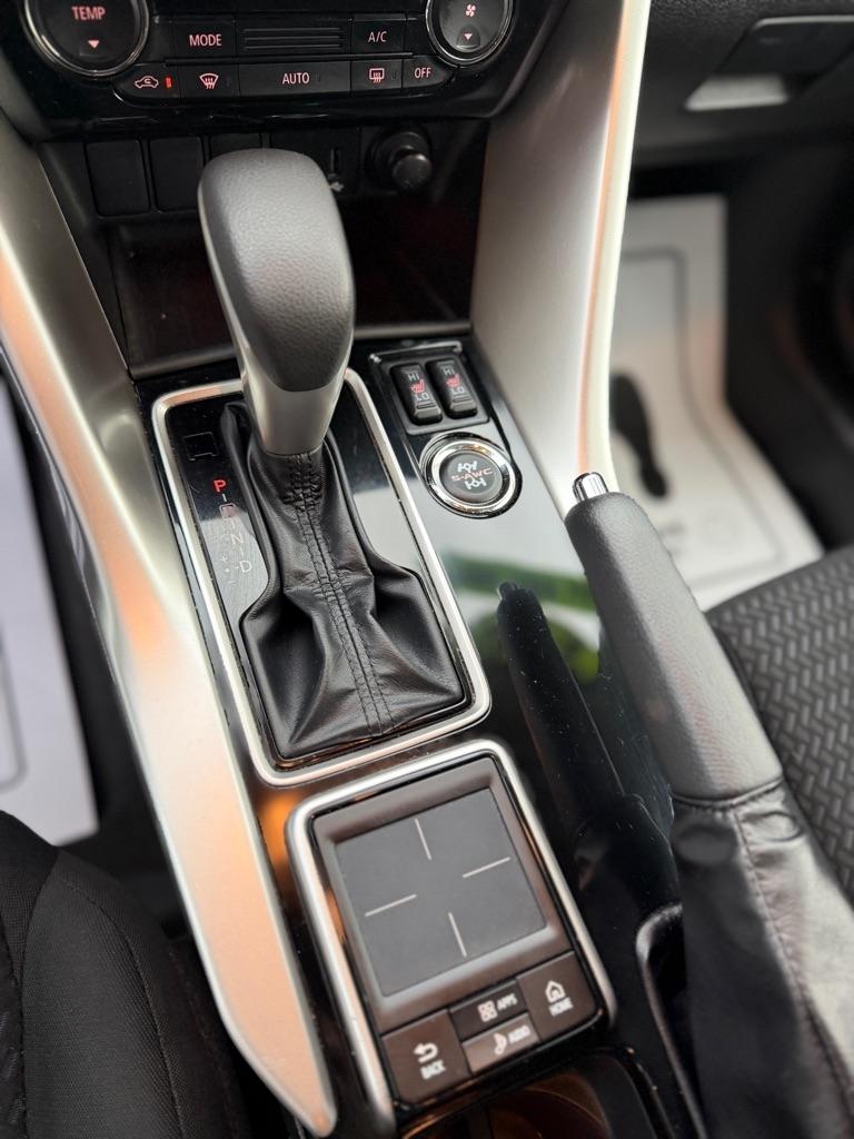 Mitsubishi Eclipse Cross LE AWD 2020