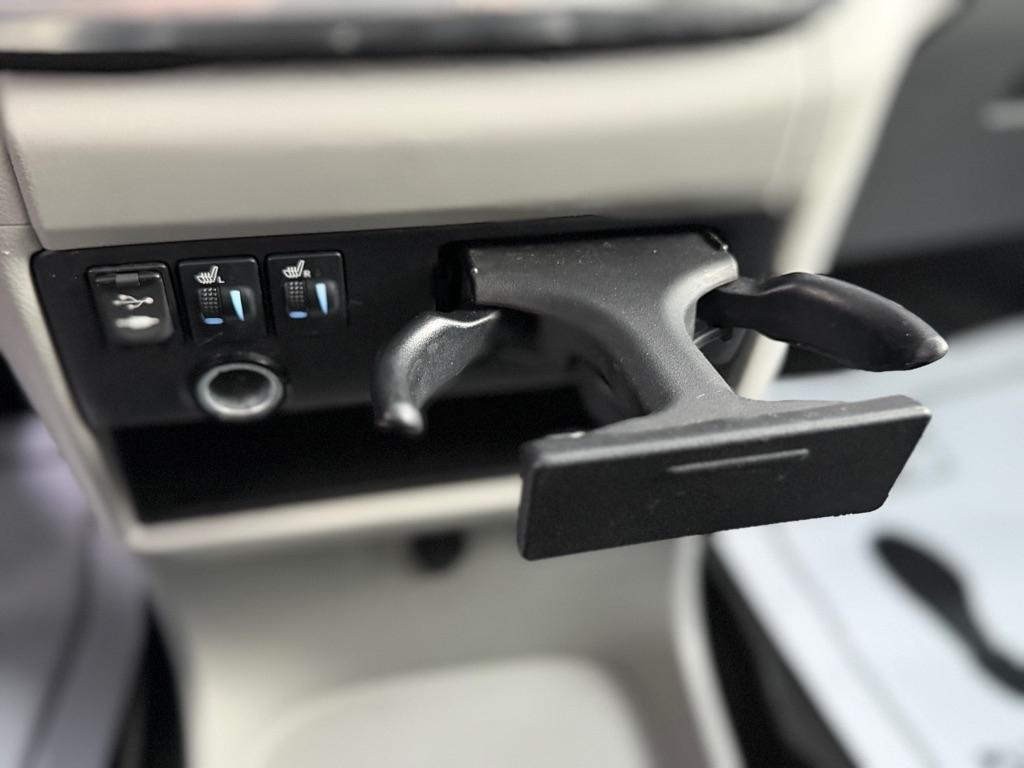 Toyota Sienna XLE FWD 8-Passenger V6 2015