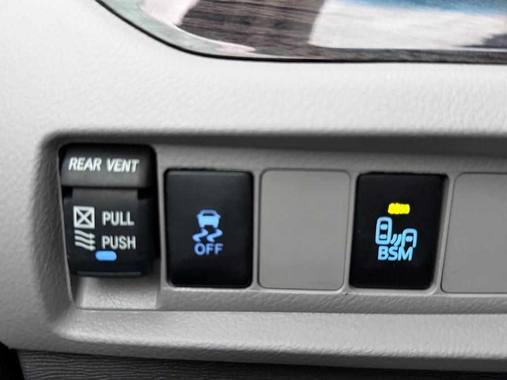Toyota Sienna XLE FWD 8-Passenger V6 2015