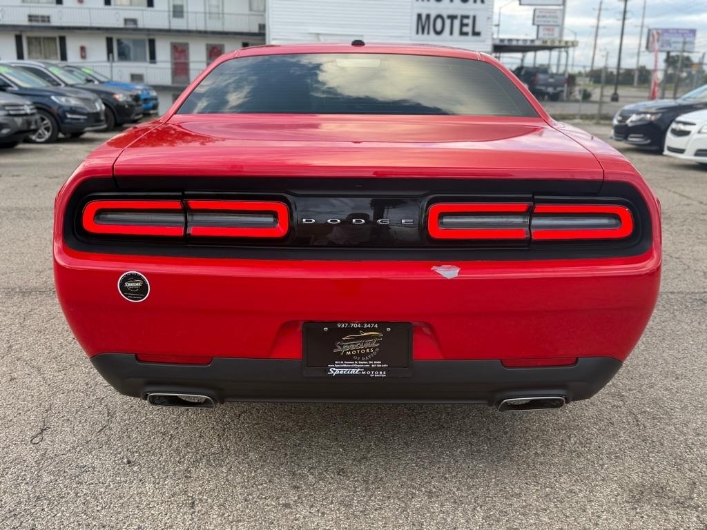 Dodge Challenger SXT 2015