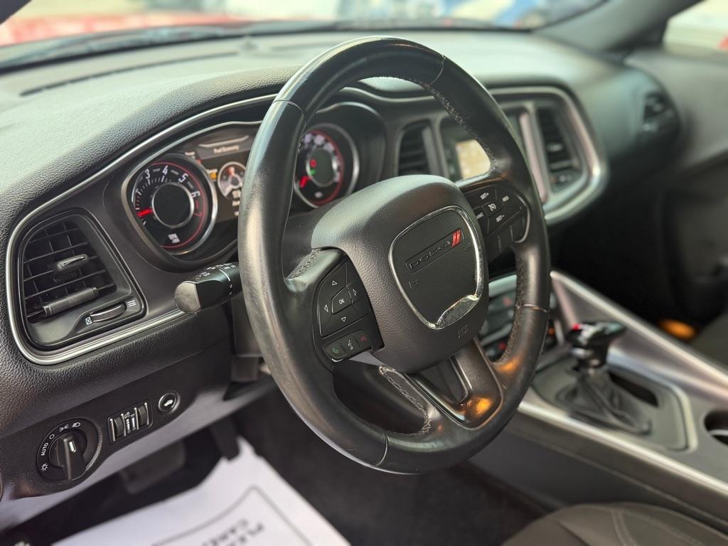 Dodge Challenger SXT 2015