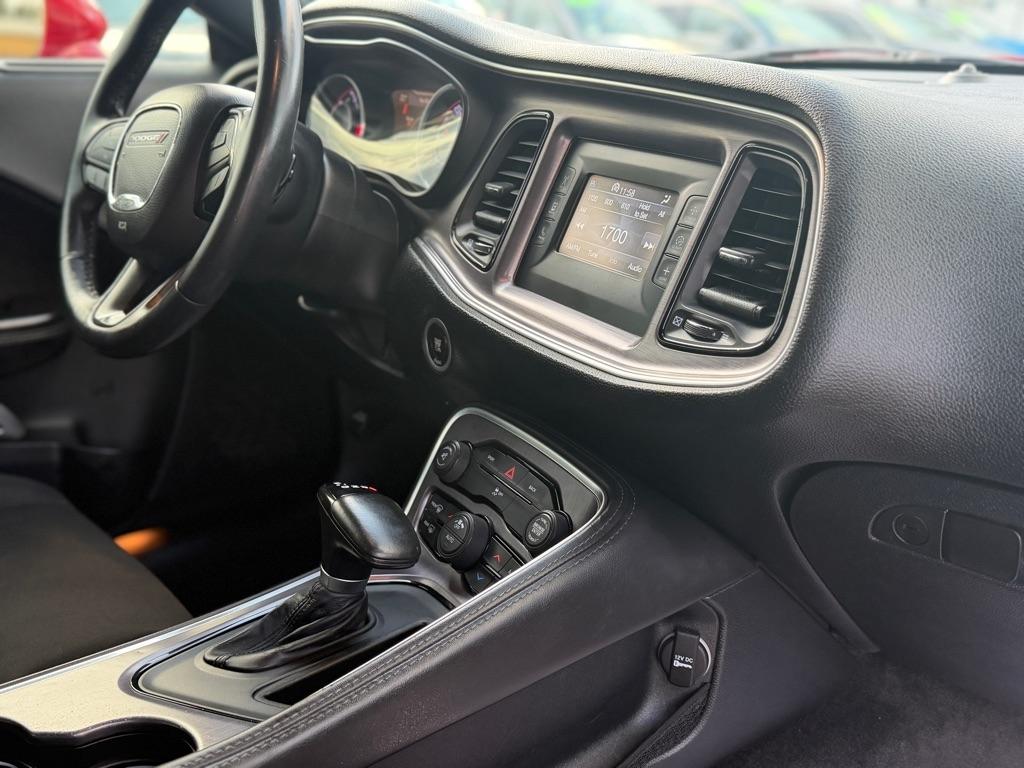 Dodge Challenger SXT 2015