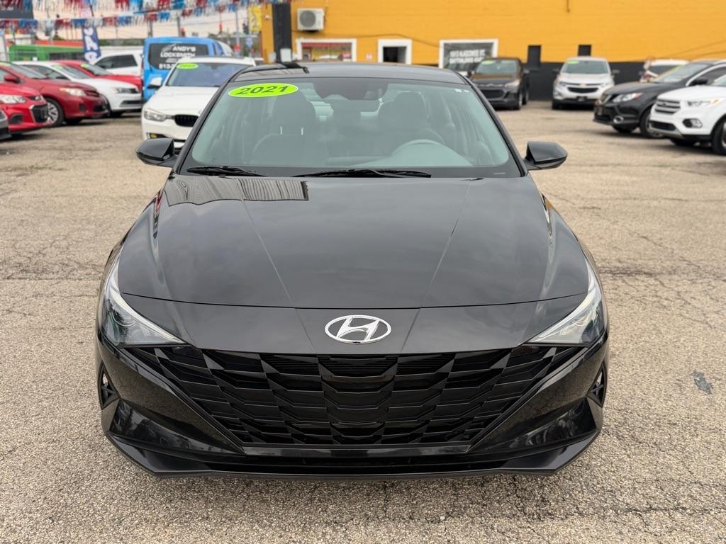 Hyundai Elantra SEL 2021