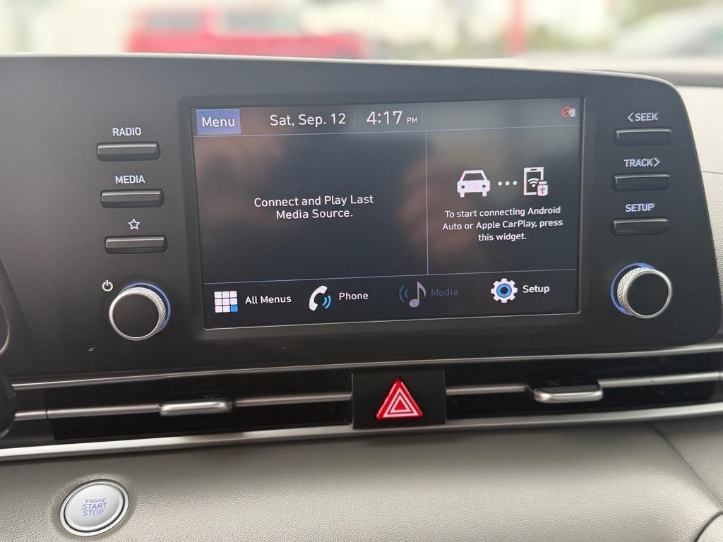 Hyundai Elantra SEL 2021