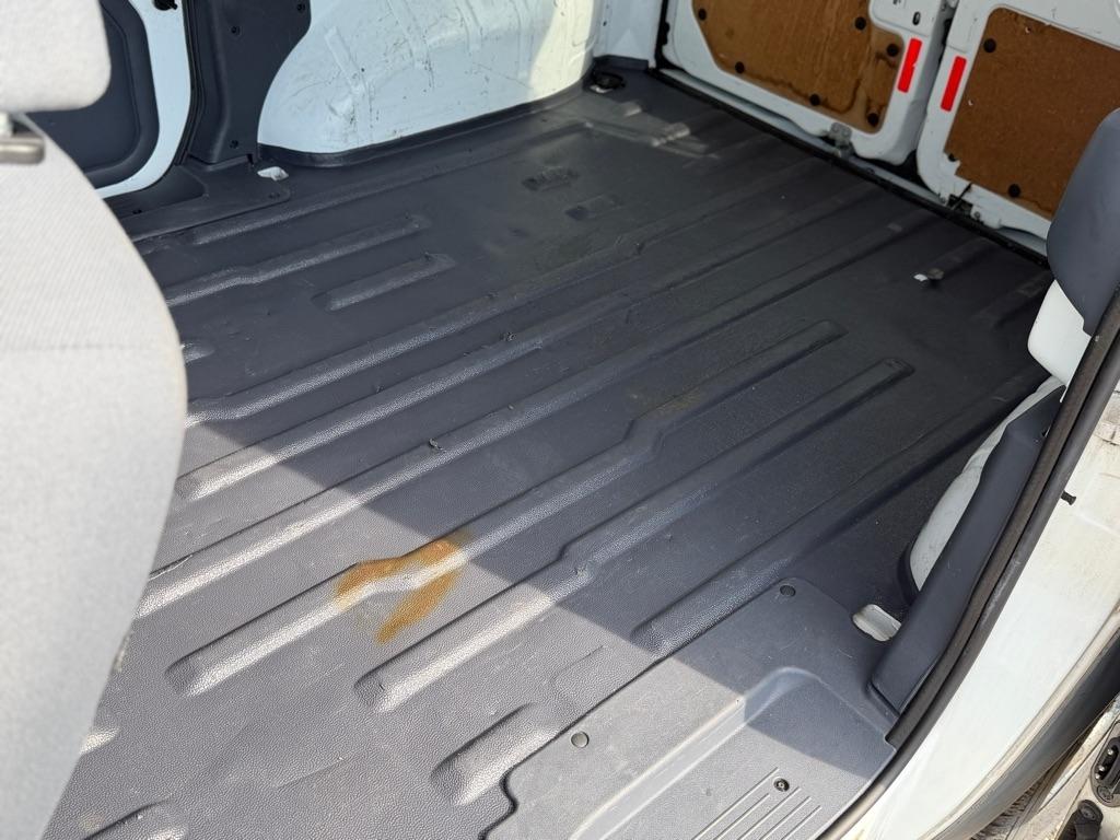 Ford Transit Connect XLT with Side and Rear Door Glass 2011