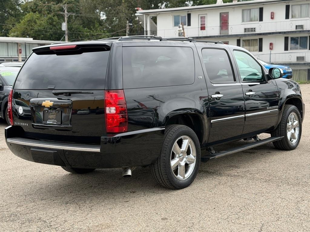 Chevrolet Suburban LTZ 1500 4WD 2013