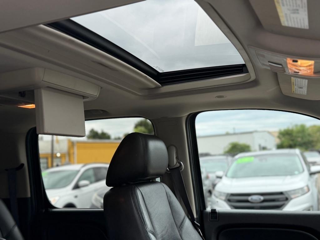 Chevrolet Suburban LTZ 1500 4WD 2013