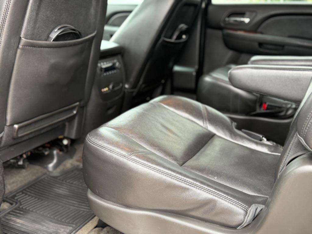 Chevrolet Suburban LTZ 1500 4WD 2013