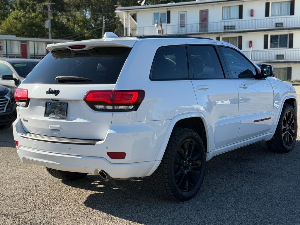 Jeep Grand Cherokee Laredo 2WD 2019