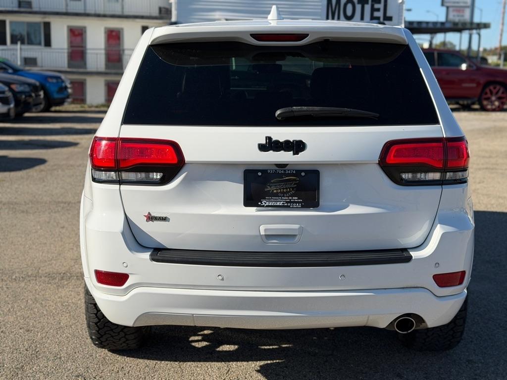 Jeep Grand Cherokee Laredo 2WD 2019
