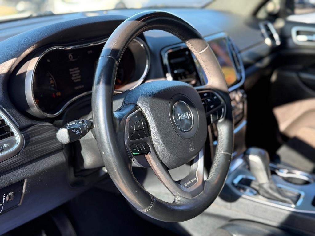 Jeep Grand Cherokee Laredo 2WD 2019