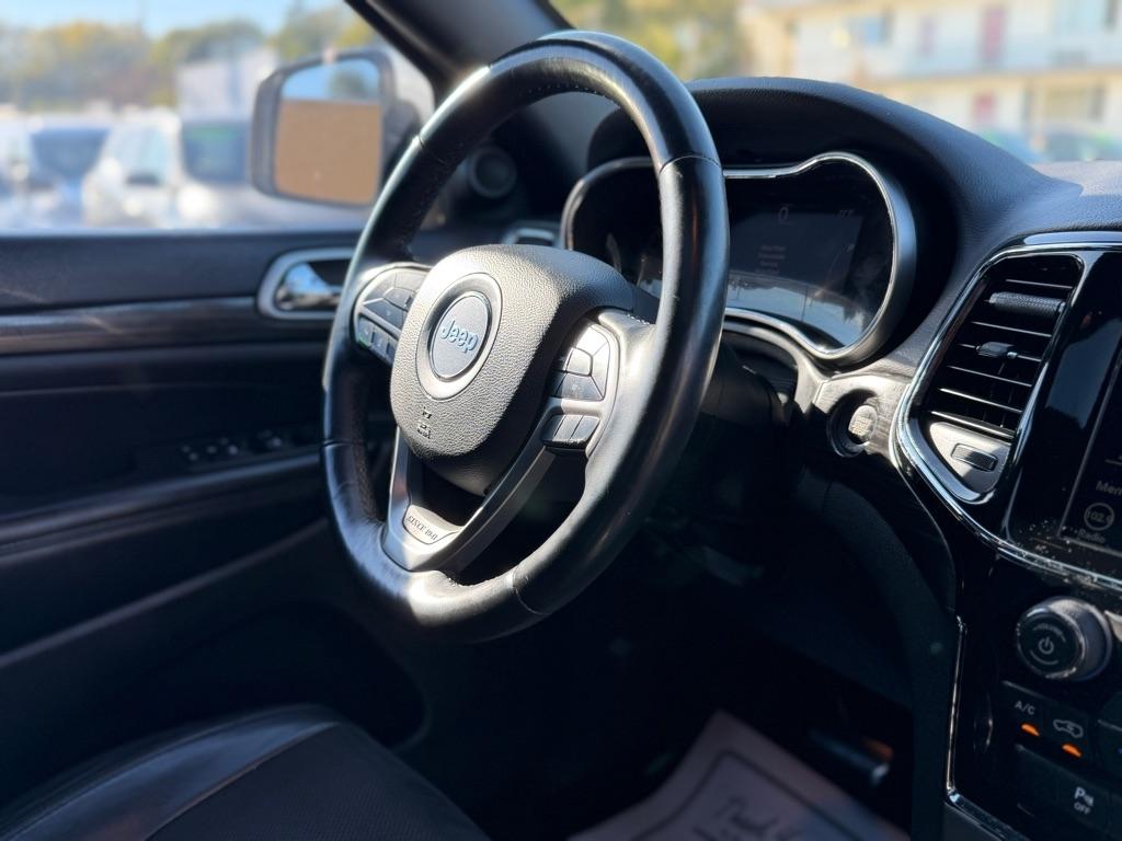 Jeep Grand Cherokee Laredo 2WD 2019