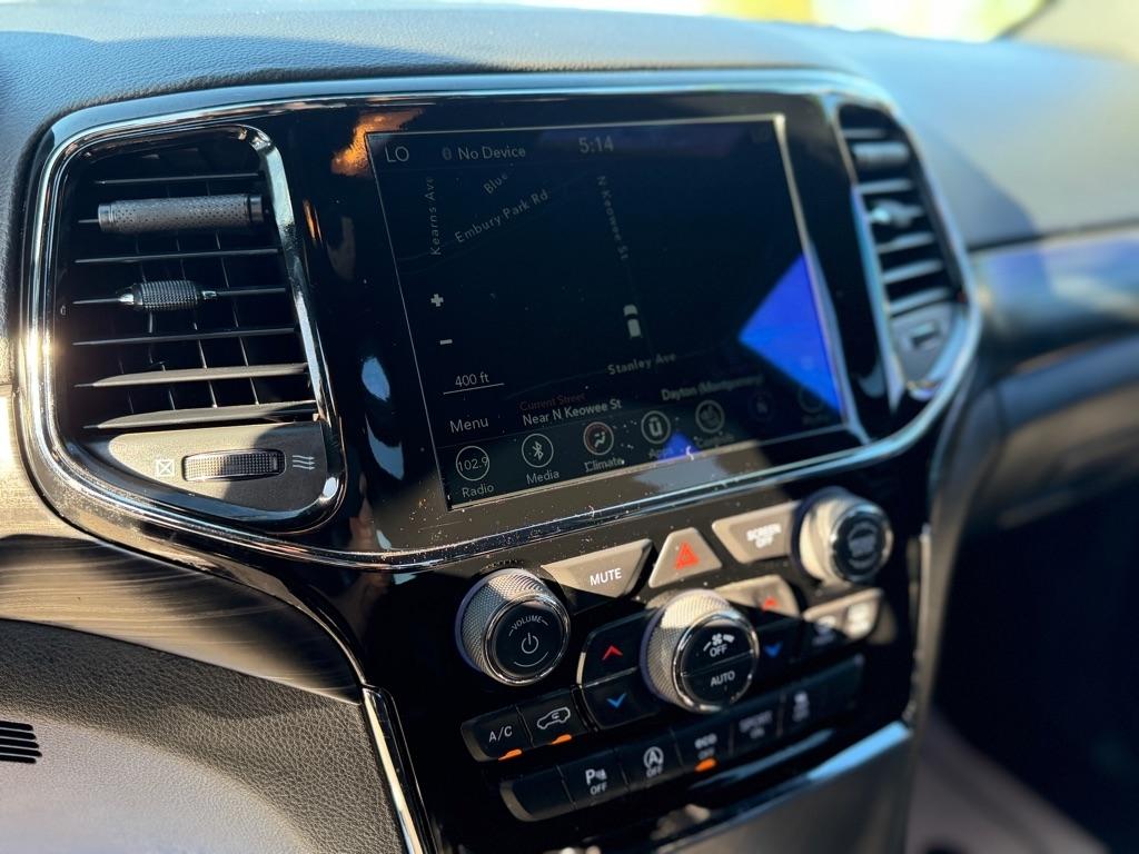 Jeep Grand Cherokee Laredo 2WD 2019