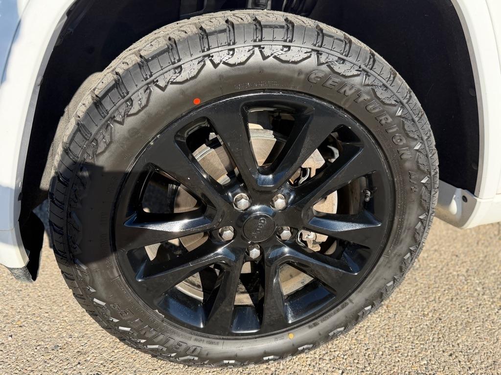 Jeep Grand Cherokee Laredo 2WD 2019