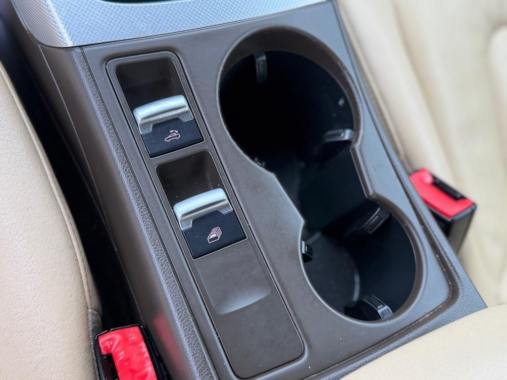Audi A5 Cabriolet 2.0T quattro Tiptronic 2013
