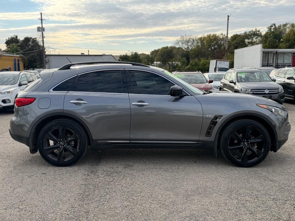 Infiniti QX70 Base AWD 2016