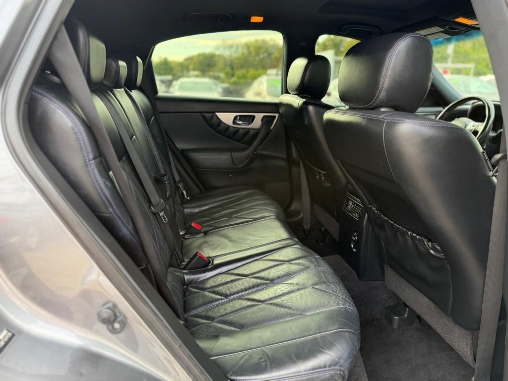 Infiniti QX70 Base AWD 2016