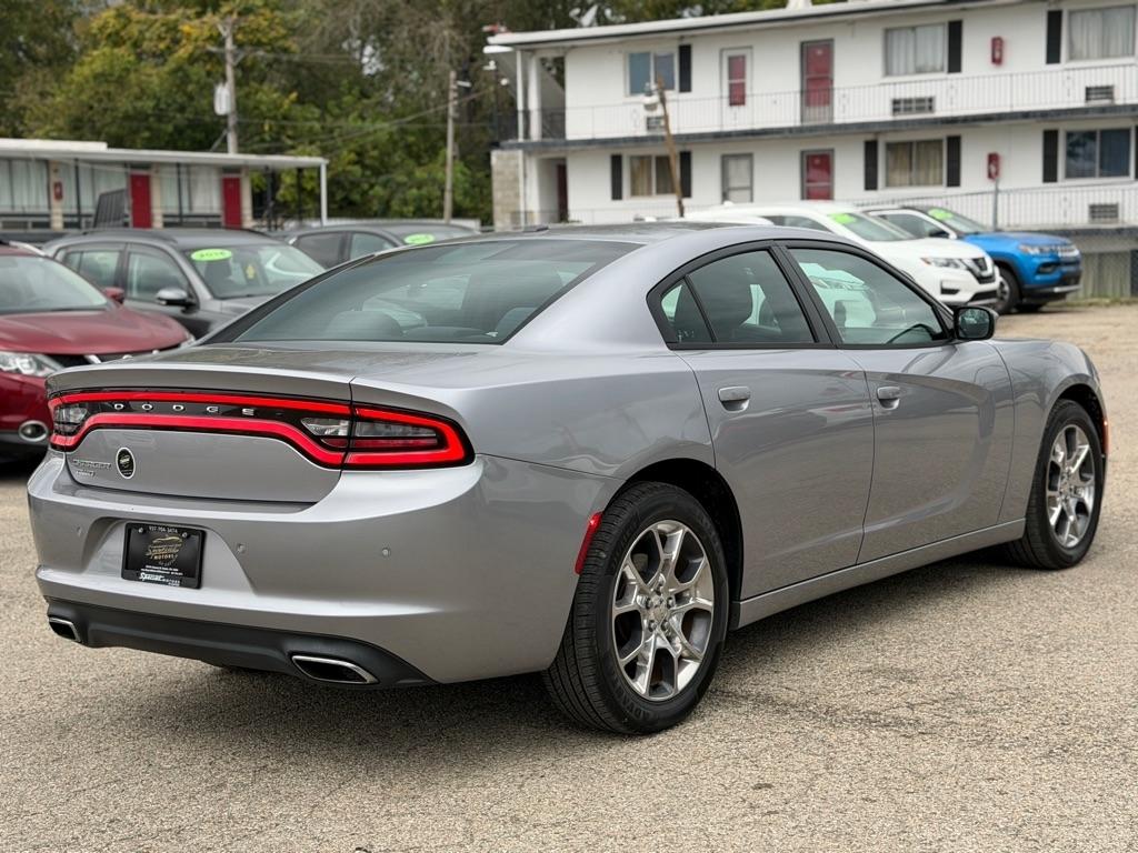 Dodge Charger SE 2015